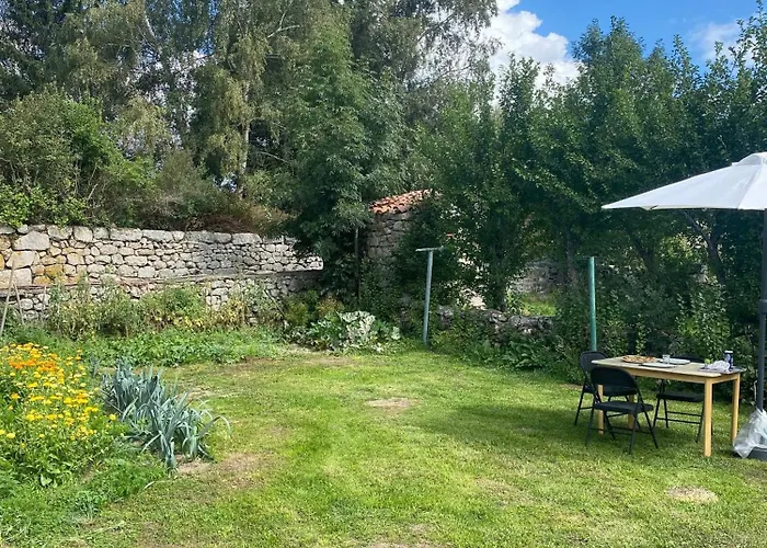Maison Cosy Et Calme Casa vacanze Saint-Symphorien (Lozere)